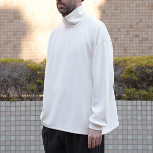 CARDBOARD MOCKNECK TEE