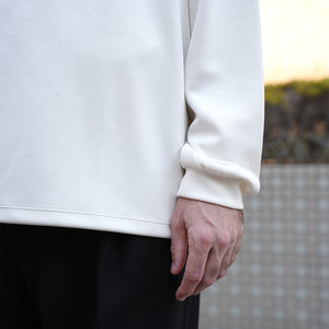 CARDBOARD MOCKNECK TEE