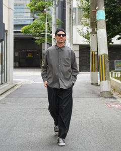 GREYカラー追加入荷】T/W/R TROPICAL TUCK WIDE PANTS – MANUAL GREYカラー追加入荷】T/W/R TROPICAL TUCK WIDE PANTS – MANUAL