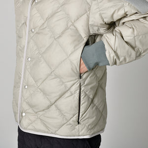 NANGA×MANUAL ALPHABET CMR REVERSLE DOWN JACKET