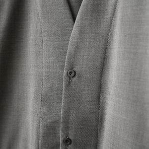 ESSENTIALS CARDIGAN